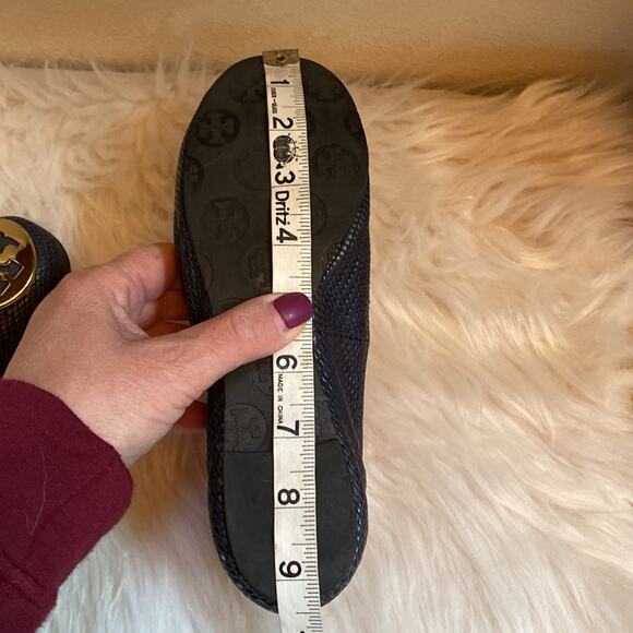 Tory Burch textured leather black ballet flats Size 6 - Picture 10 of 10